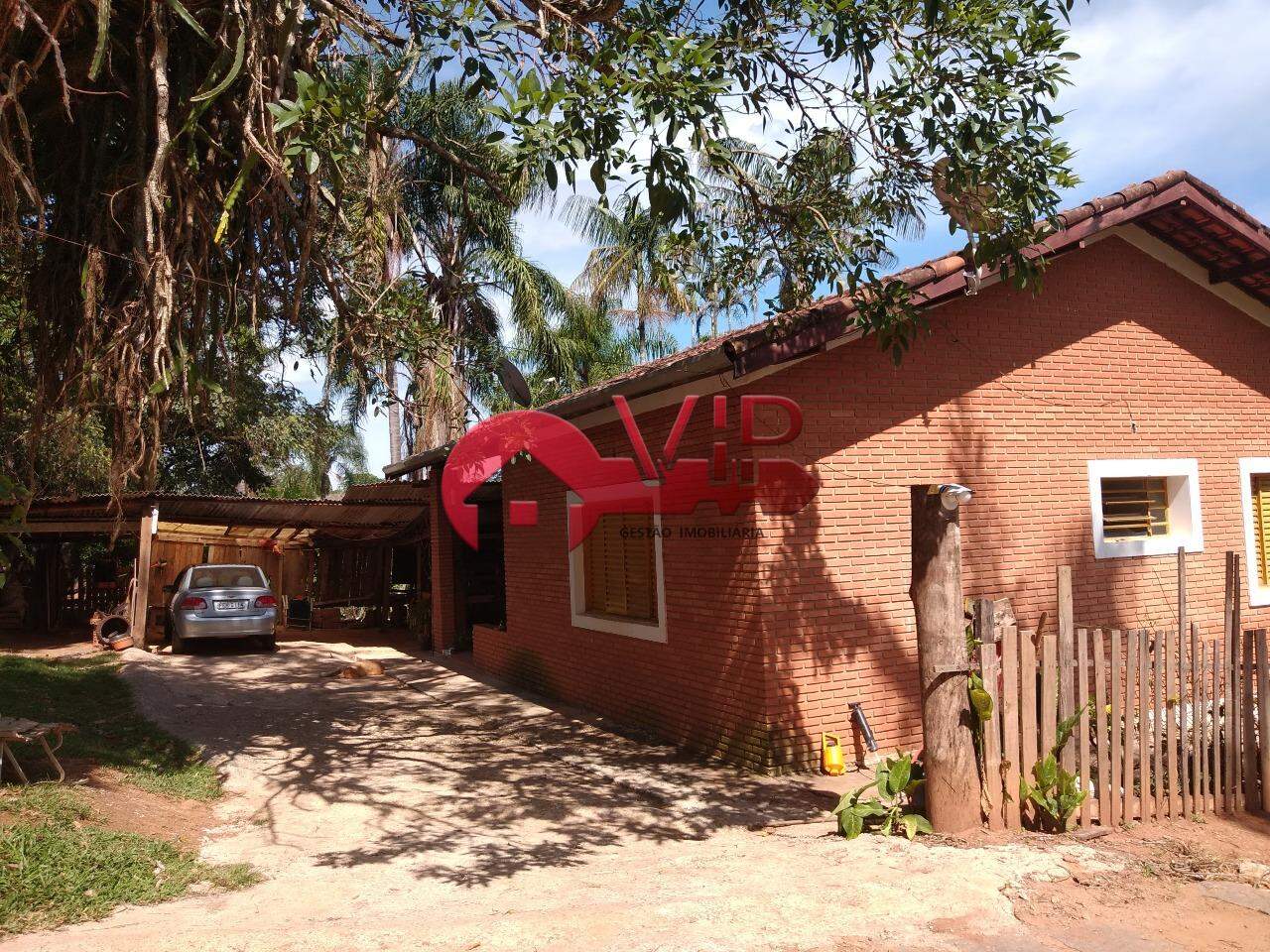 Sítio à venda no Vila Formosa: Fachada casa caseiro