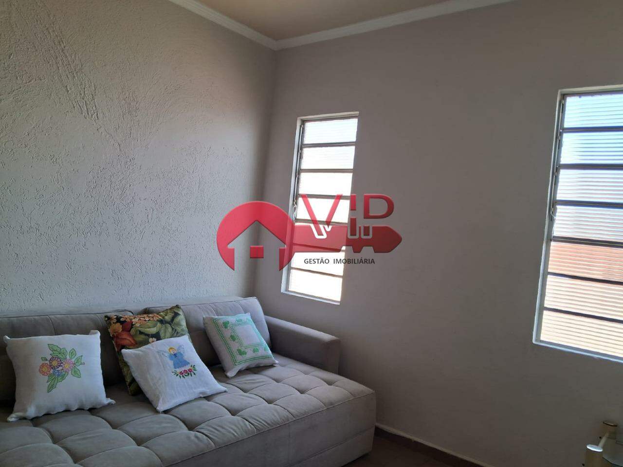 Casa à venda no Jardim São José: 