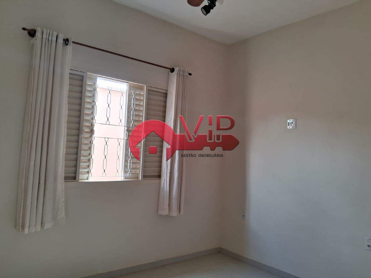 Casa à venda no Jardim Margarida: 