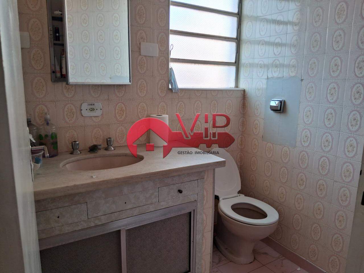 Casa à venda no Centro: 