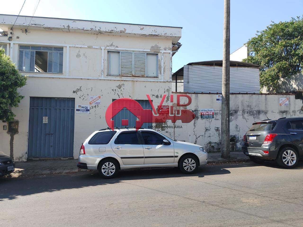 Casa à venda no Centro: 