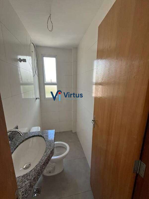 Cobertura à venda no Santa Mônica: 