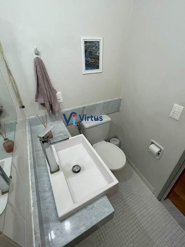 Apartamento à venda no Santo Agostinho: Banheiro