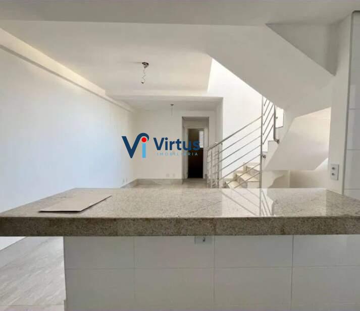 Cobertura à venda no Santa Efigênia: sala