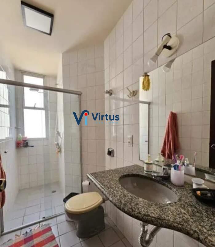 Apartamento à venda no Castelo: Banho Social