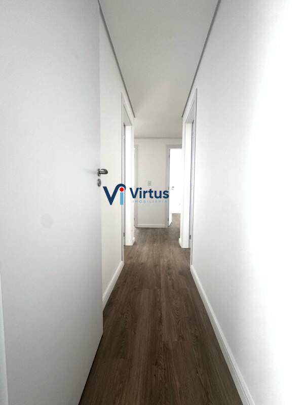 Área privativa à venda no Cidade Nova: Corredor dos Quartos