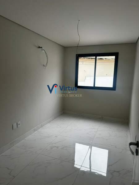 Casa Duplex à venda no Santa Cruz: 