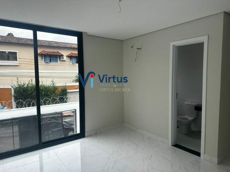 Casa Duplex à venda no Santa Cruz: 