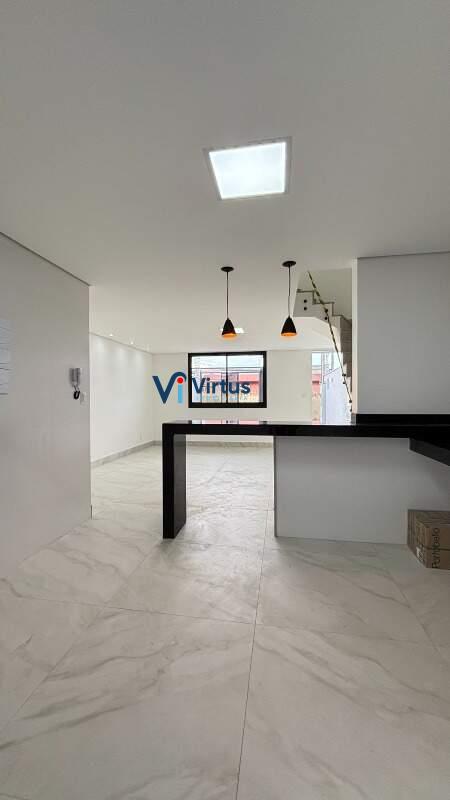 Casa Geminada à venda no Planalto: 