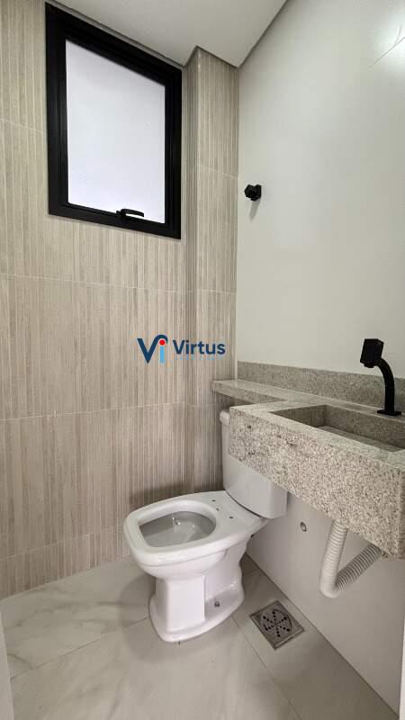 Casa Geminada à venda no Planalto: 