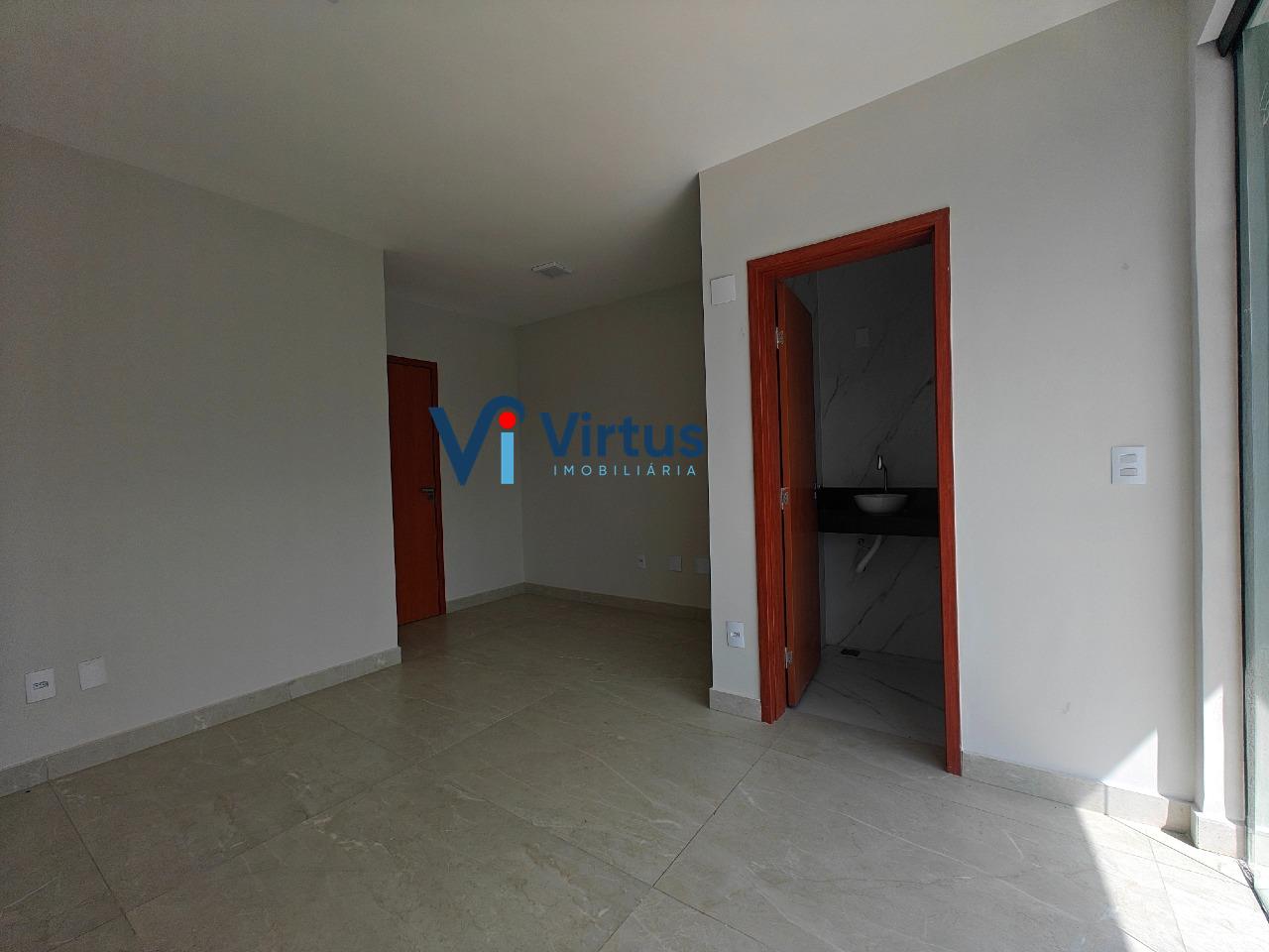 Casa Duplex à venda no Planalto: 