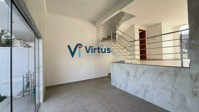 Casa Duplex à venda no Leticia: 