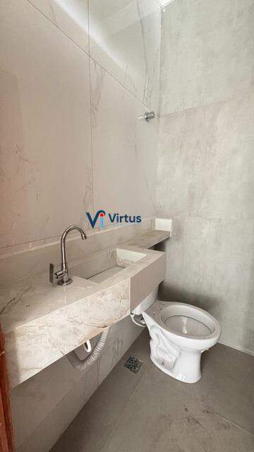 Casa Duplex à venda no Leticia: 