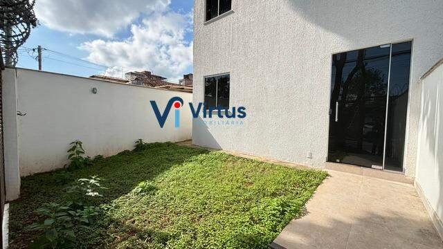 Casa Geminada à venda no Etelvina Carneiro: 