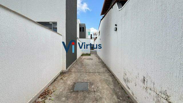 Casa Geminada à venda no Etelvina Carneiro: 