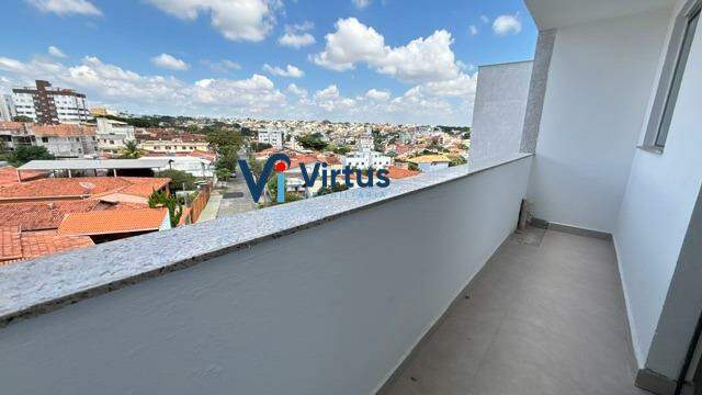 Cobertura à venda no Santa Branca: 