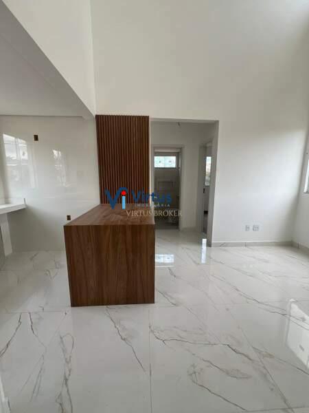 Cobertura à venda no Santa Amélia: 