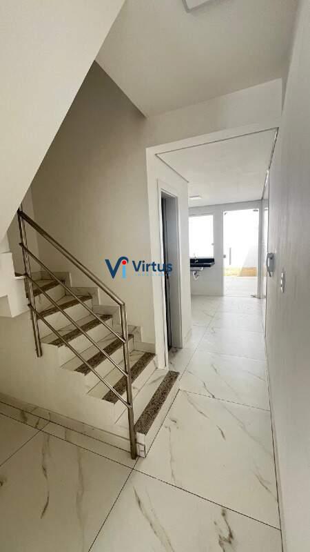 Casa Geminada à venda no Santa Branca: 