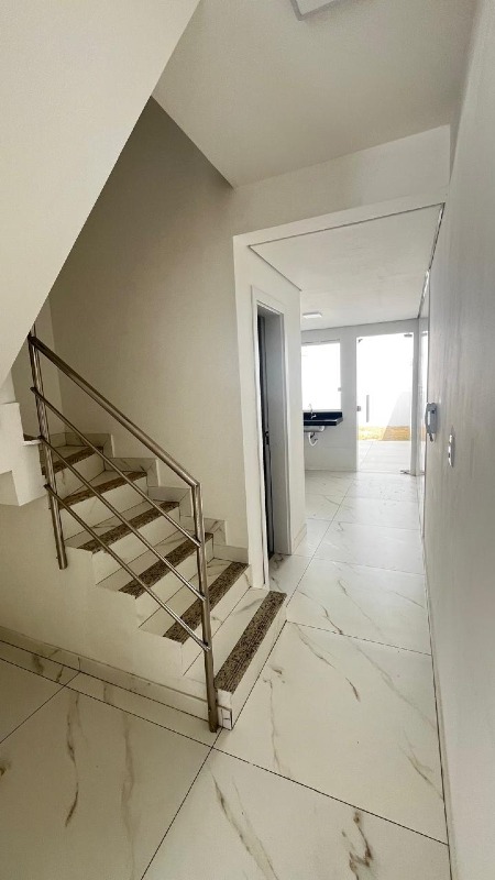 Casa Geminada à venda no Santa Branca: 