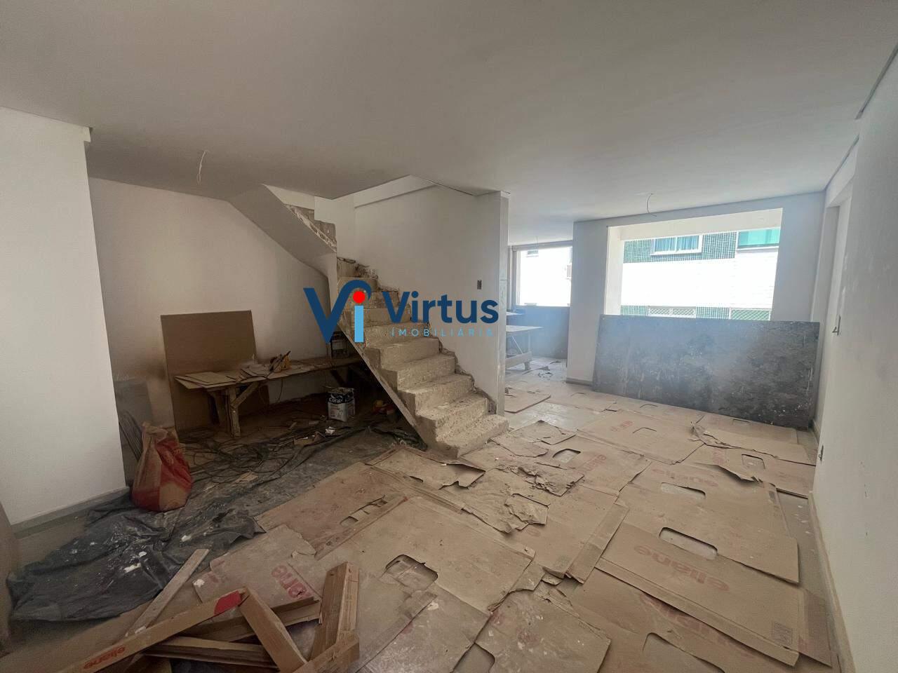 Cobertura à venda no Cidade Nova: Sala