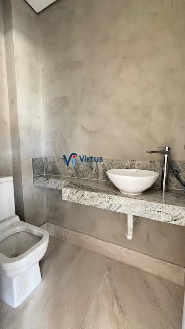 Área privativa à venda no Jaragua: 