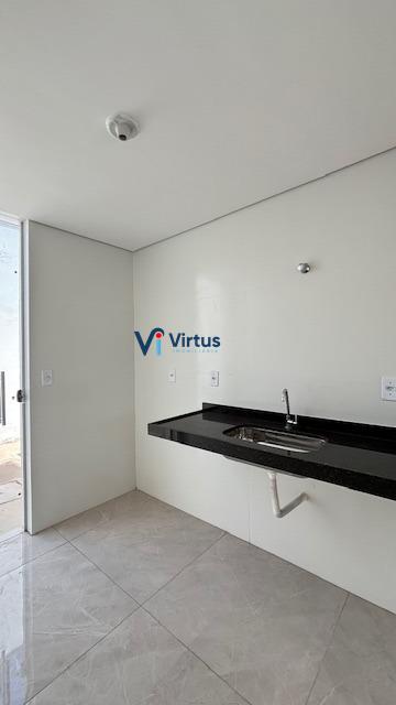 Casa Geminada à venda no Piratininga: 