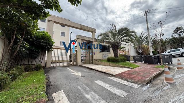 Apartamento à venda no Cabral: 