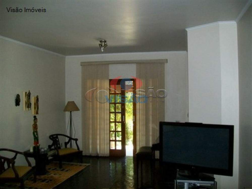 Casa em condomínio à venda no Helvétia: 