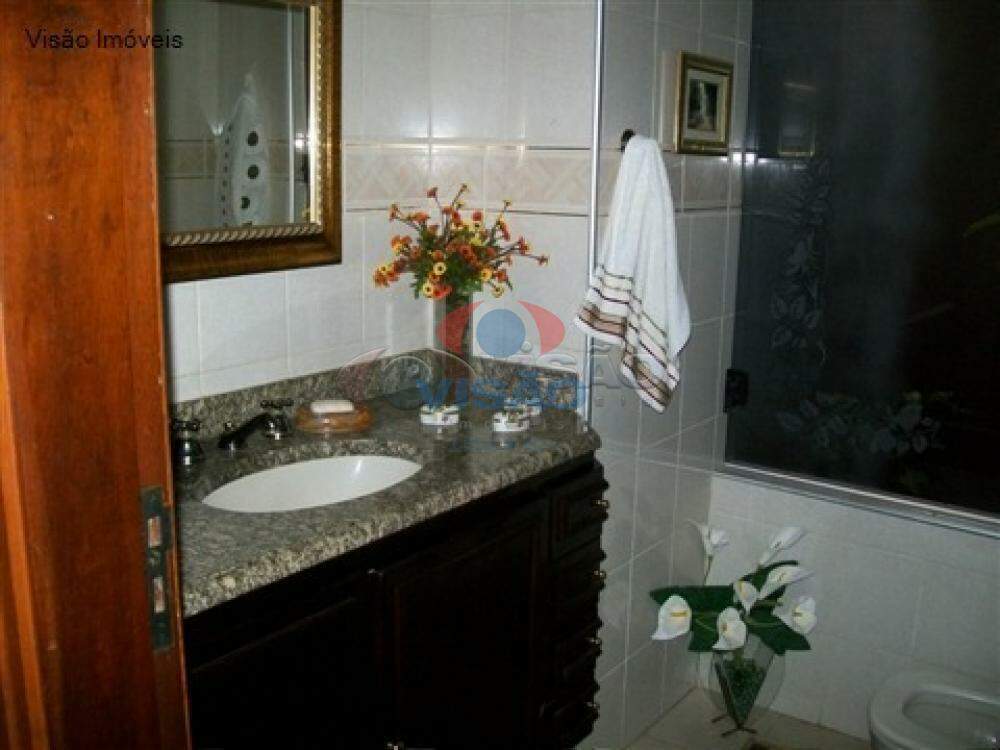Casa em condomínio à venda no Helvétia: 