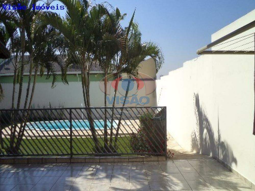 Casa à venda no Jardim Esplanada: