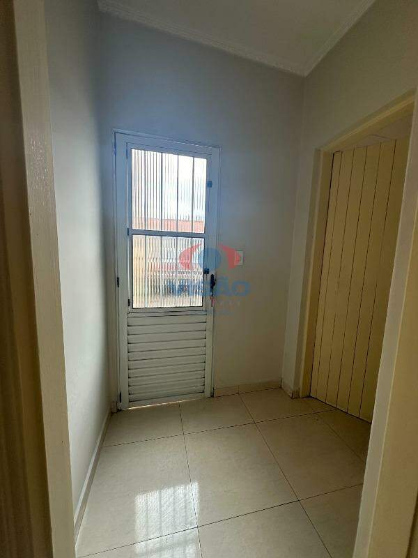 Sala para aluguel no Jardim Morada do Sol:
