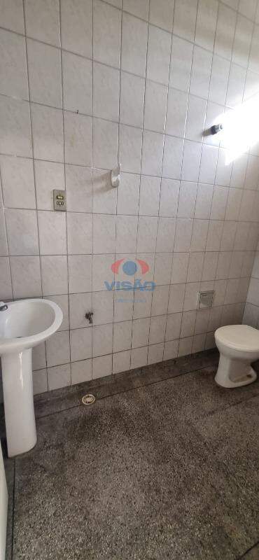 Apartamento - Kitnet para aluguel no Vila Brizolla: 
