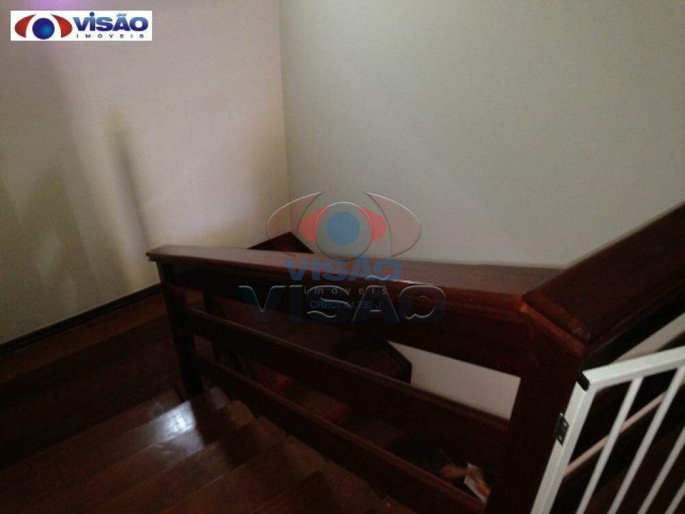 Casa em condomínio à venda no Village Terras de Indaia: 