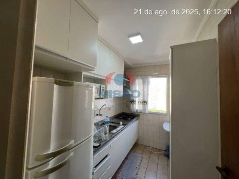 Apartamento - Kitnet para aluguel no Centro: