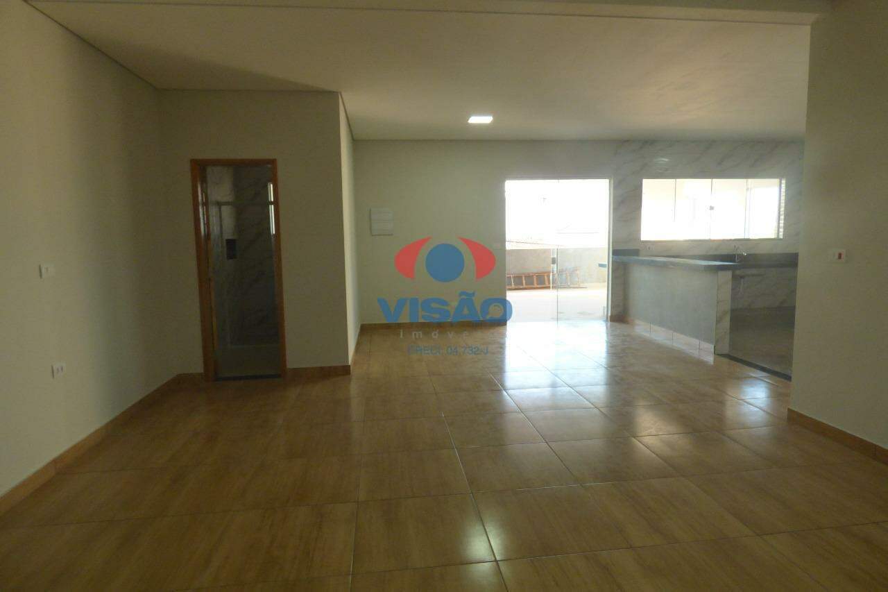 Casa à venda no Residencial Monte Verde: sala superior