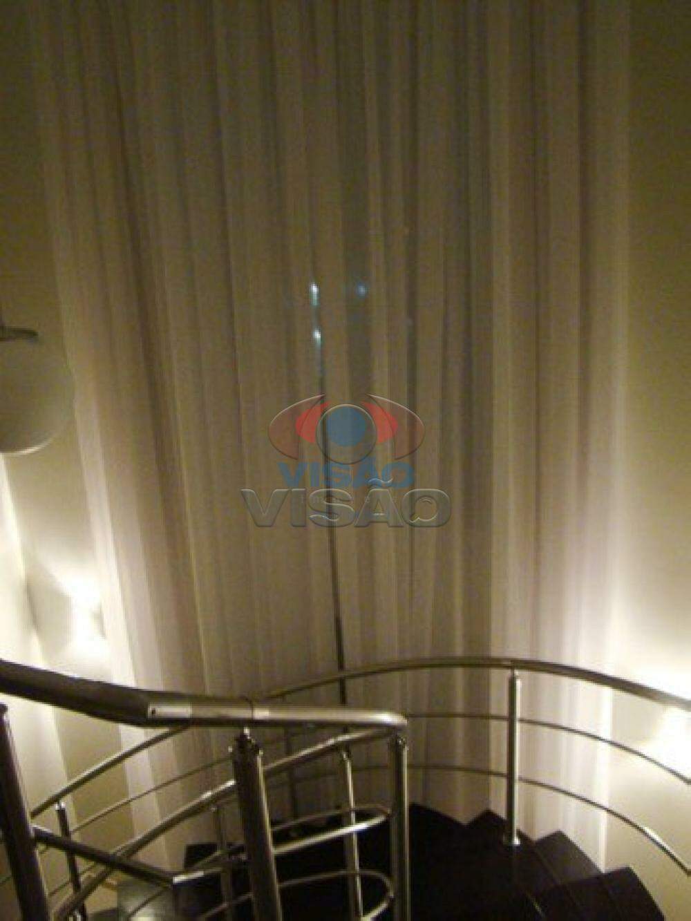 Casa em condomínio à venda no Jardim Portal dos Ipês: 