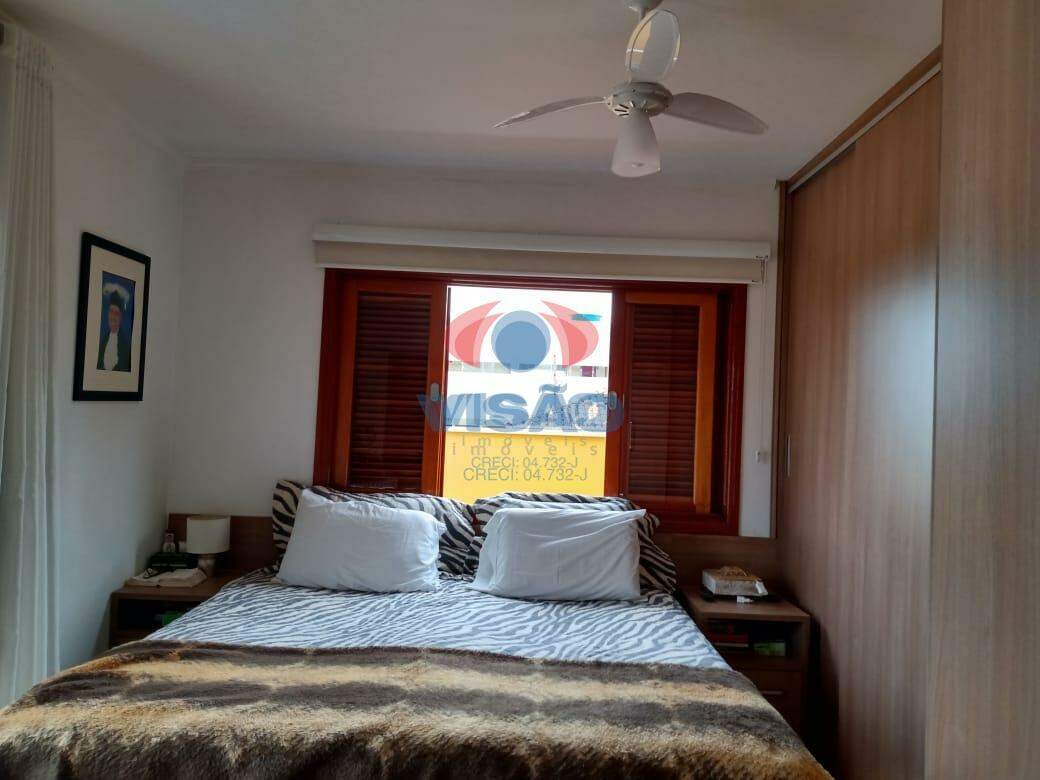 Casa à venda no Jardim Santiago: 