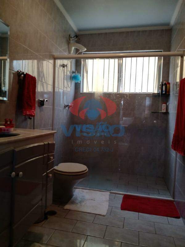 Casa à venda no Jardim Santiago: 