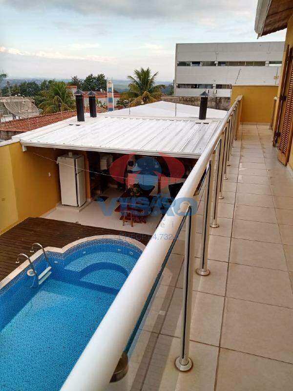 Casa à venda no Jardim Santiago: 