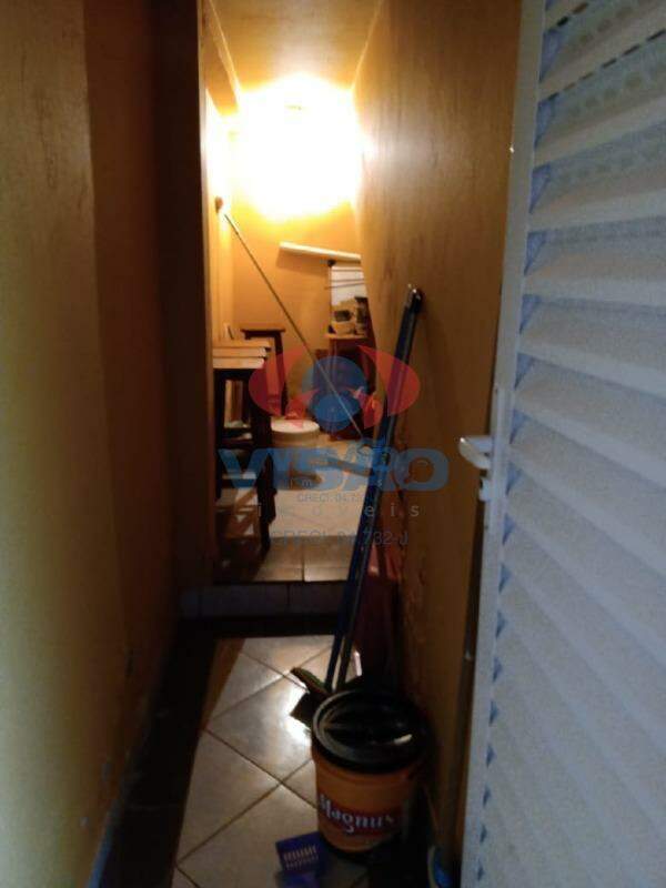 Casa à venda no Jardim Santiago: 