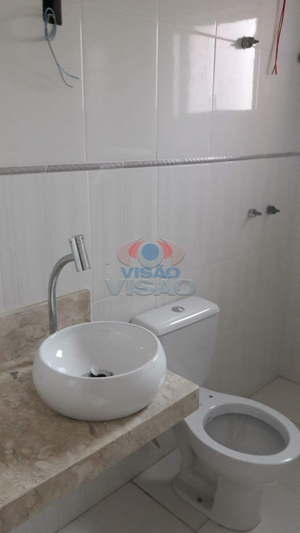 Casa - Sobrado à venda no Jardim Alice: Banheiro