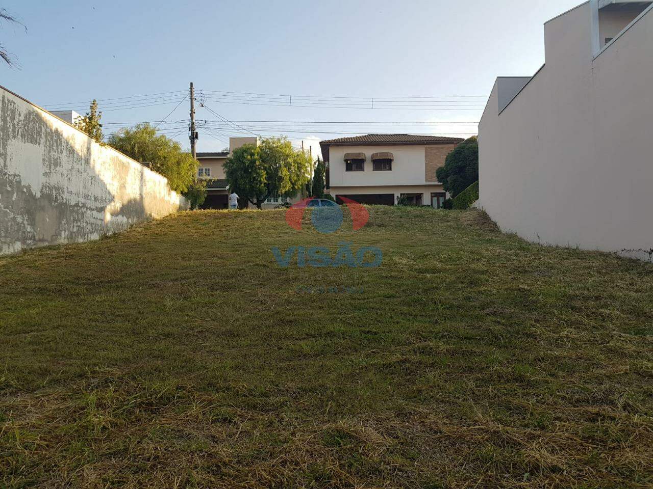 Terreno em condomínio à venda no Village Terras de Indaia: 