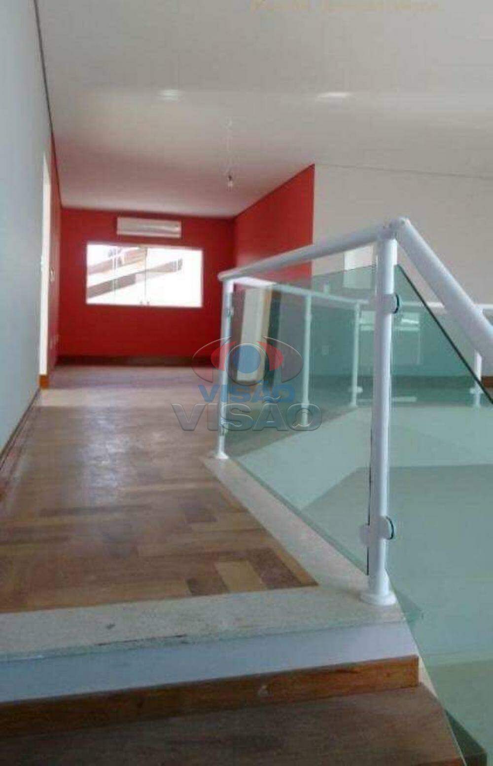 Casa em condomínio à venda no Helvétia: 