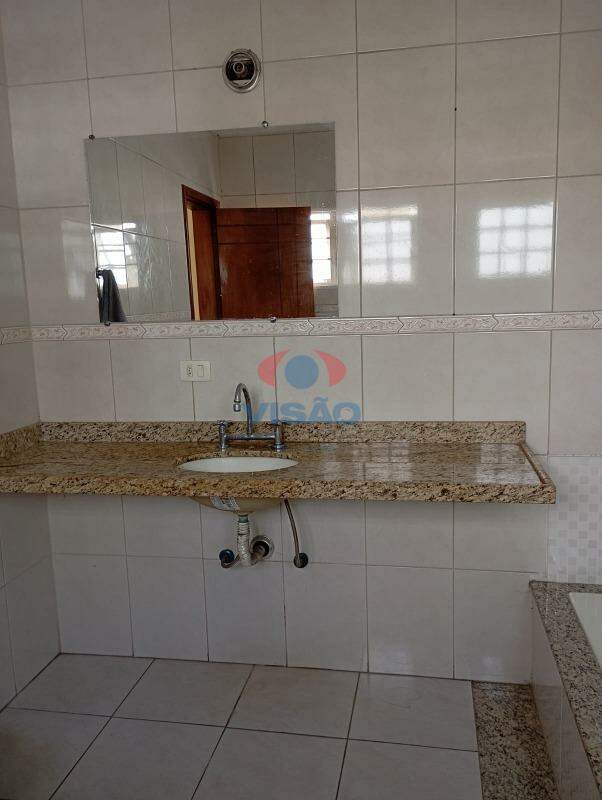 Casa - Sobrado à venda no Jardim Sevilha: Banheiro