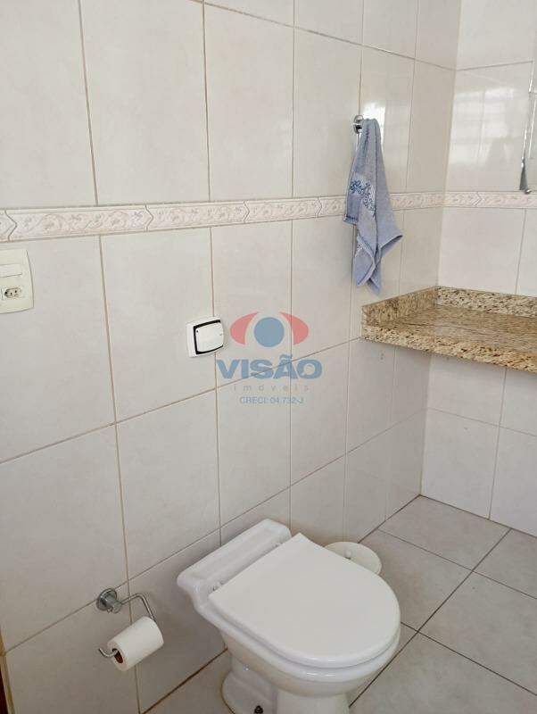 Casa - Sobrado à venda no Jardim Sevilha: Banheiro