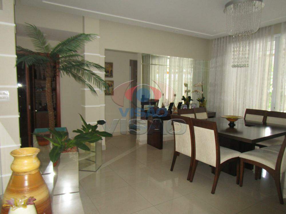 Casa em condomínio à venda no Jardim Vila Paradiso: 