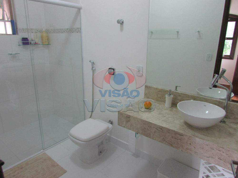 Casa em condomínio à venda no Chácara Belvedere: Banheiro Suíte 3