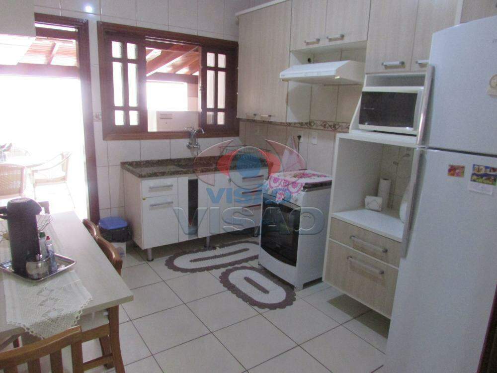 Casa em condomínio à venda no Chácara Belvedere: Cozinha