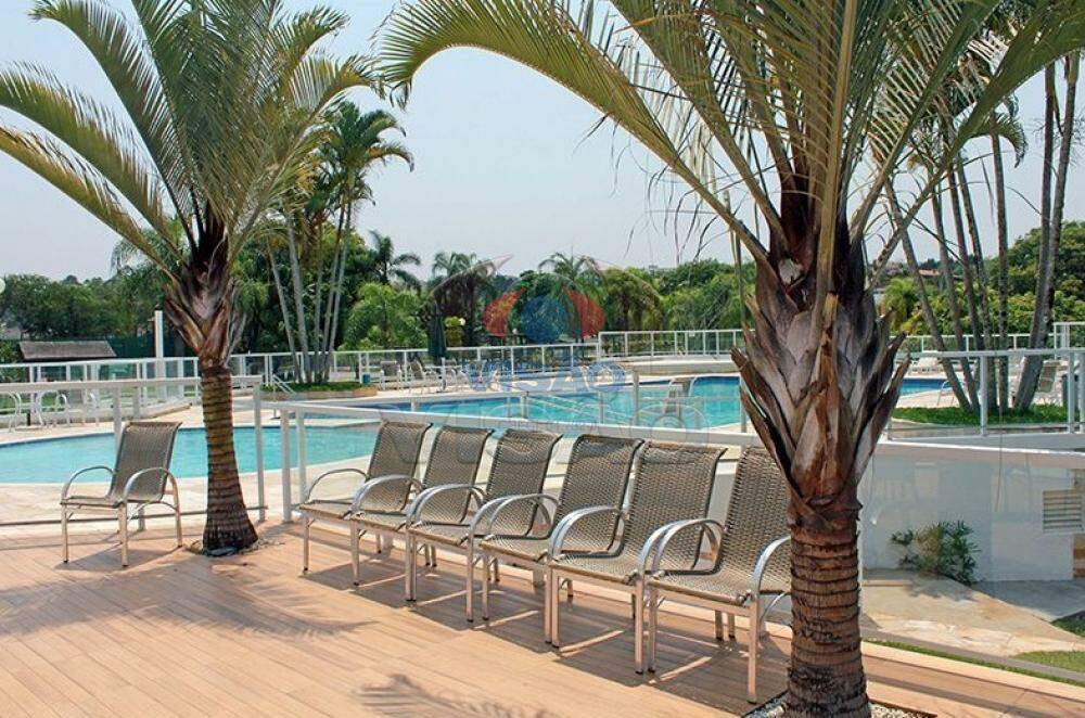 Terreno em condomínio à venda no City Castelo: Piscina