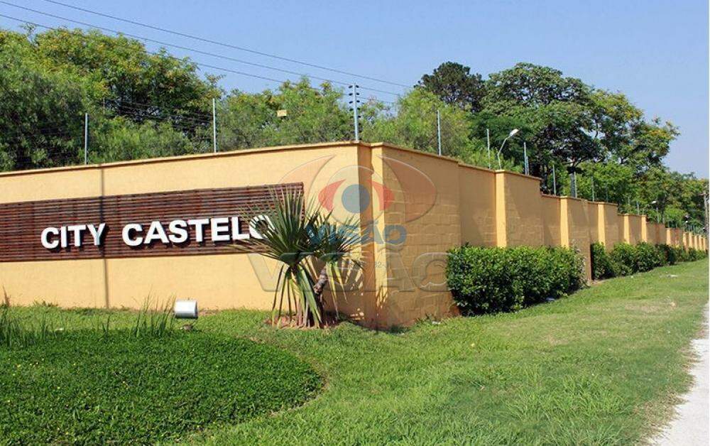 Terreno em condomínio à venda no City Castelo: Muro